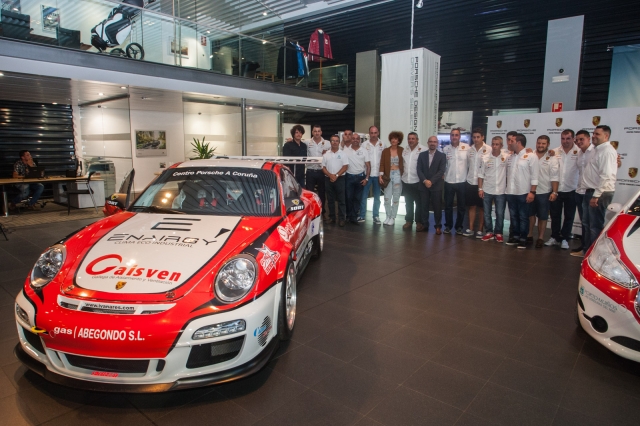 019 presentacin porsche 2010 ares racing 032